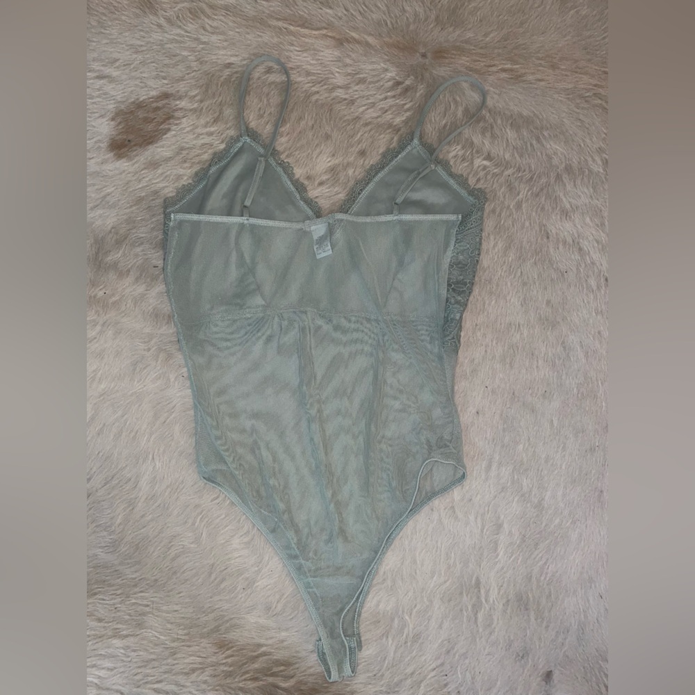 Rue21 light green bodysuit - Picture 3 of 5